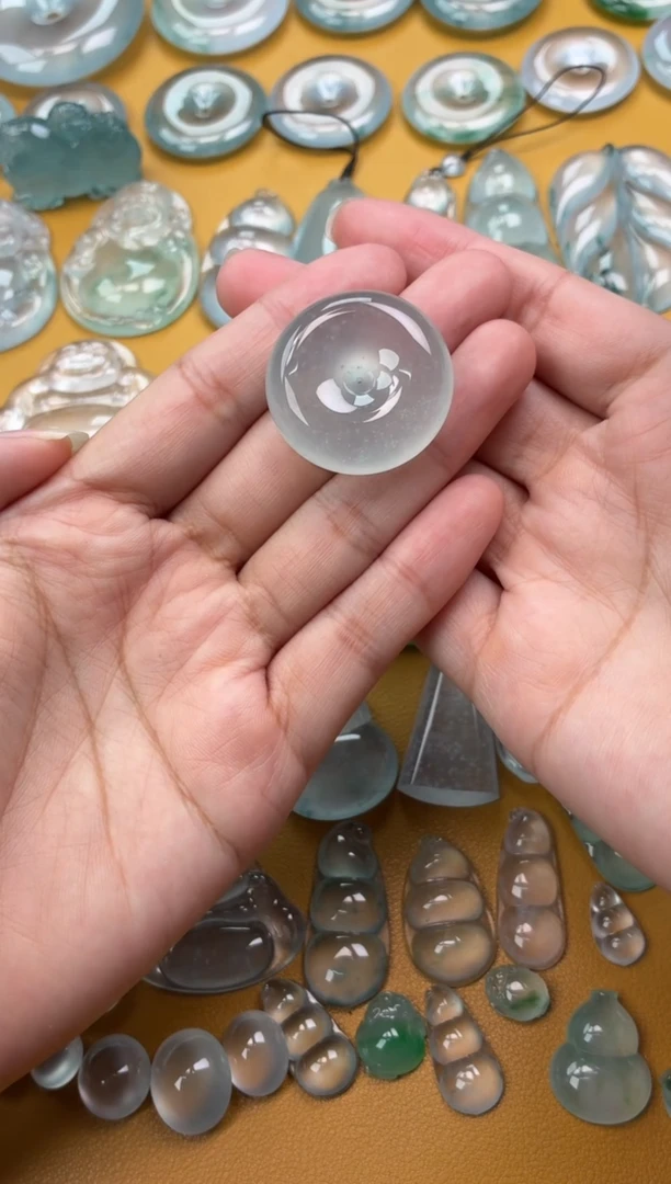 吊坠(不含链)未镶嵌翡翠47 平安扣 29.3 10.3