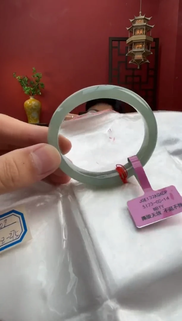 未镶嵌手镯（贵妃镯）翡翠翡翠手镯7