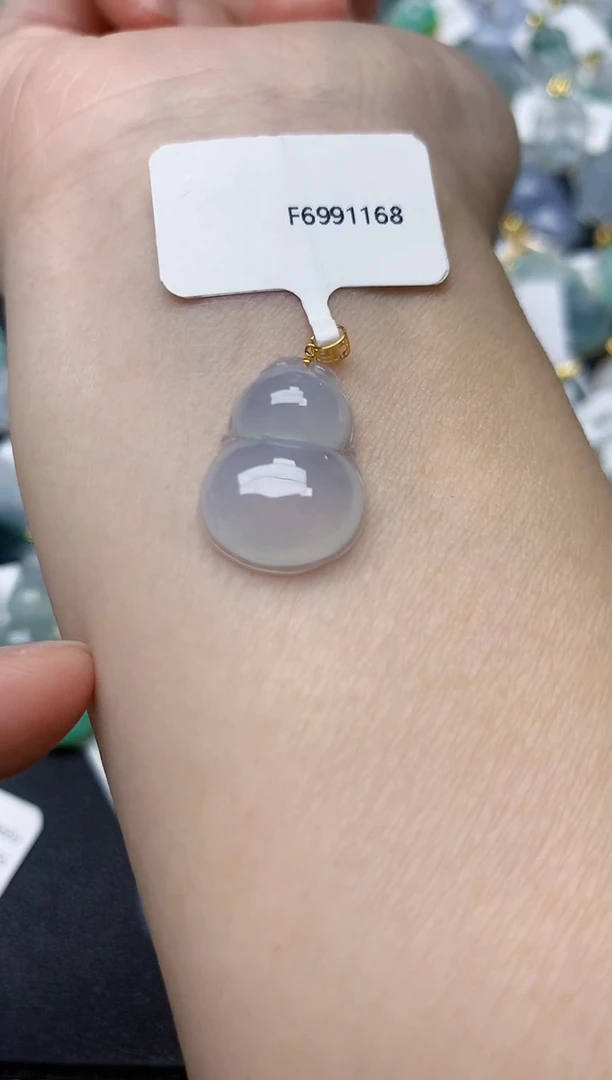 颈饰18K金镶嵌翡翠天然缅甸A货翡翠