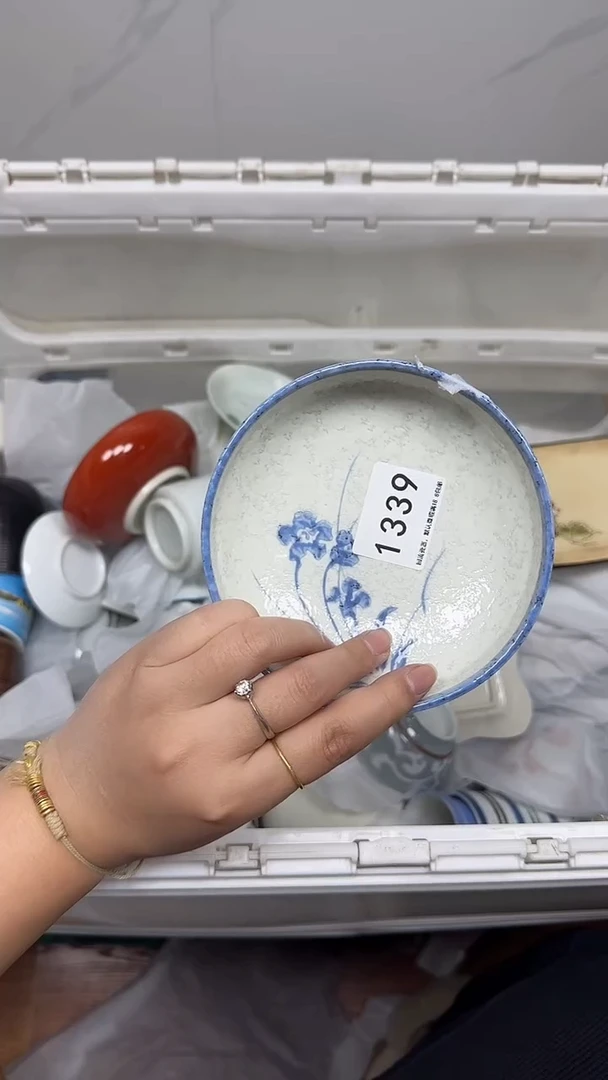 【闪购商品】1339回流瓷器，默认微瑕18.8包邮