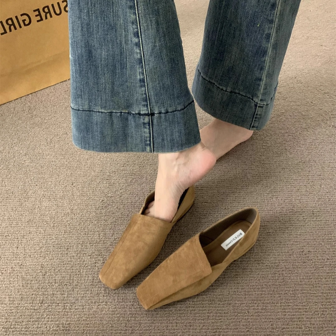 复古绒面方头深口平底单鞋2025春秋新款简约百搭乐福鞋通勤小皮鞋