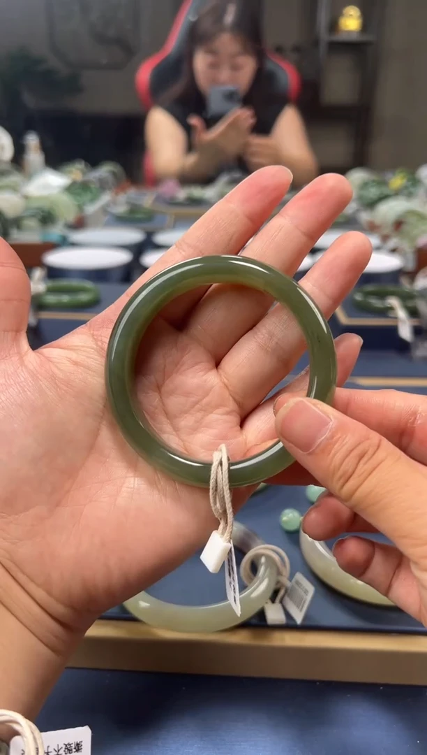 和田玉手镯未镶嵌13【柚子来啦】和田玉拍一发一56+