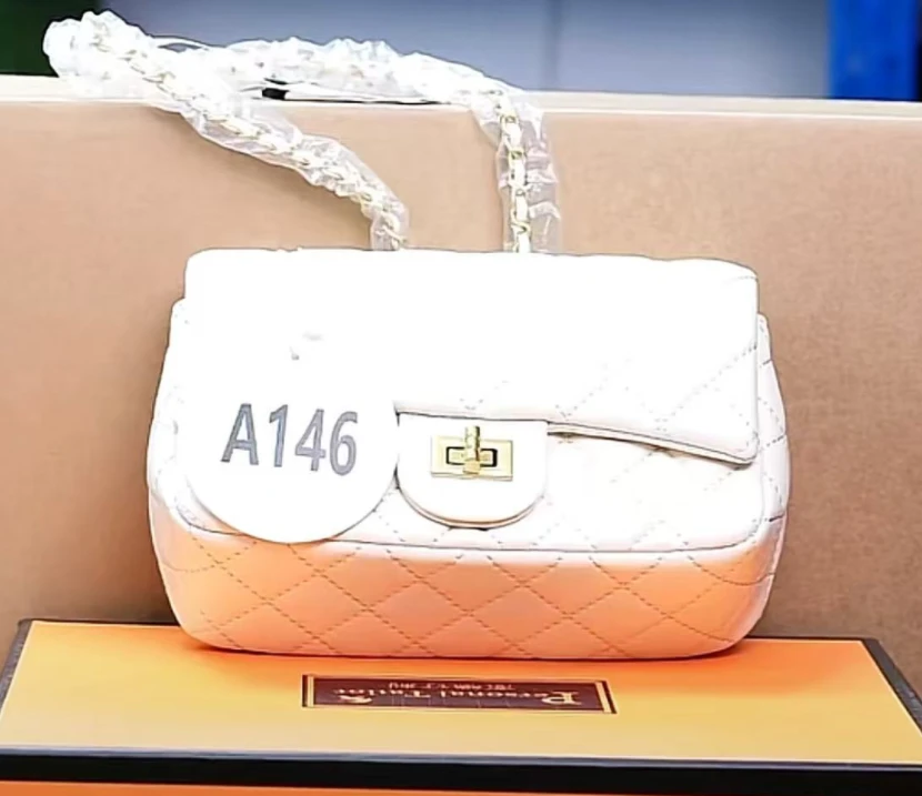 【A146】真皮女包 20*6.5*12