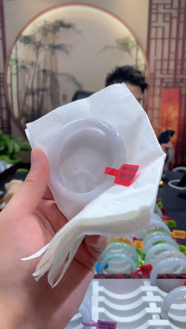 未镶嵌手镯翡翠1*1000071277
