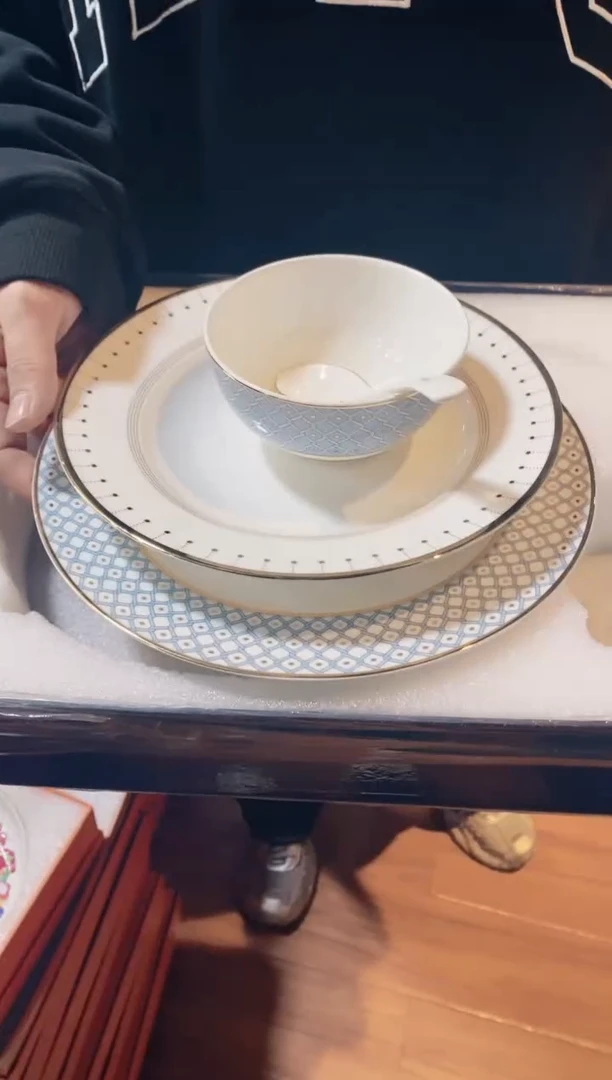 【闪购商品】杯鸿辉家品牌瓷器，京东包邮！