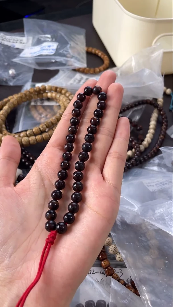 星月菩提手串青*懿精工级赤金正圆8手持（B）