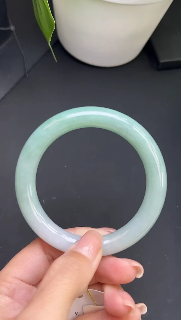 翡翠手镯未镶嵌JC101295手镯 55-57圈