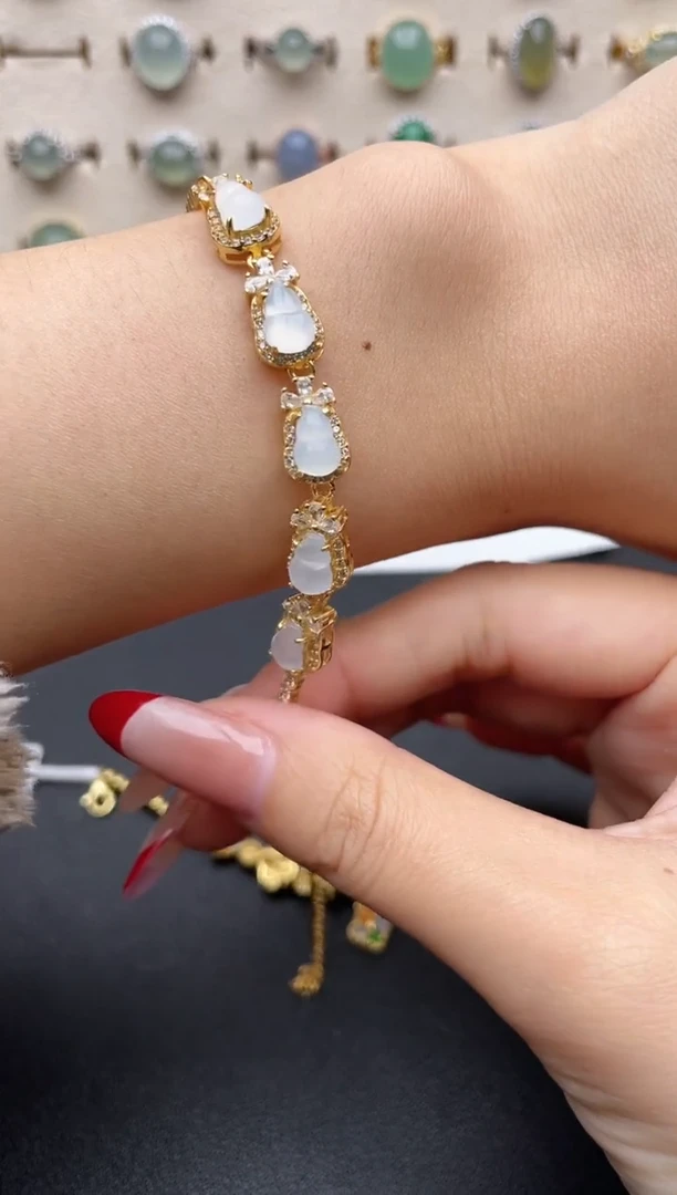 【闪购商品】翡翠戒指银S925镶嵌一物一证一礼盒