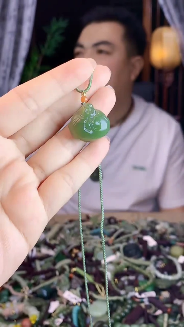 和田玉未镶嵌挂件多样性发货拍一发一