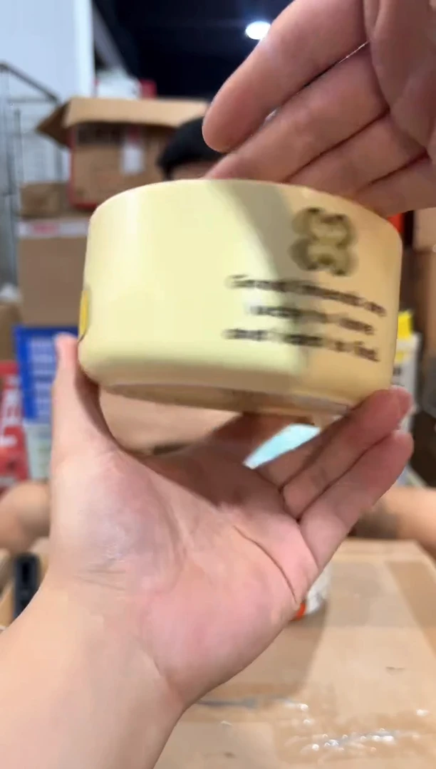 瓷片布丁狗碗