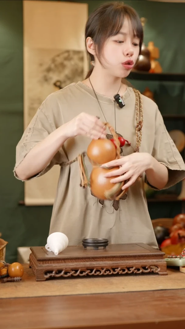 189号精品天然大漆酒葫芦一物一拍~