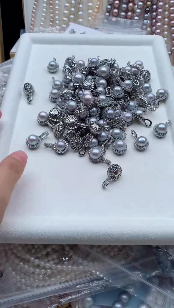 吊坠(不含链)合金淡水珍珠多样性发其一，非无暇