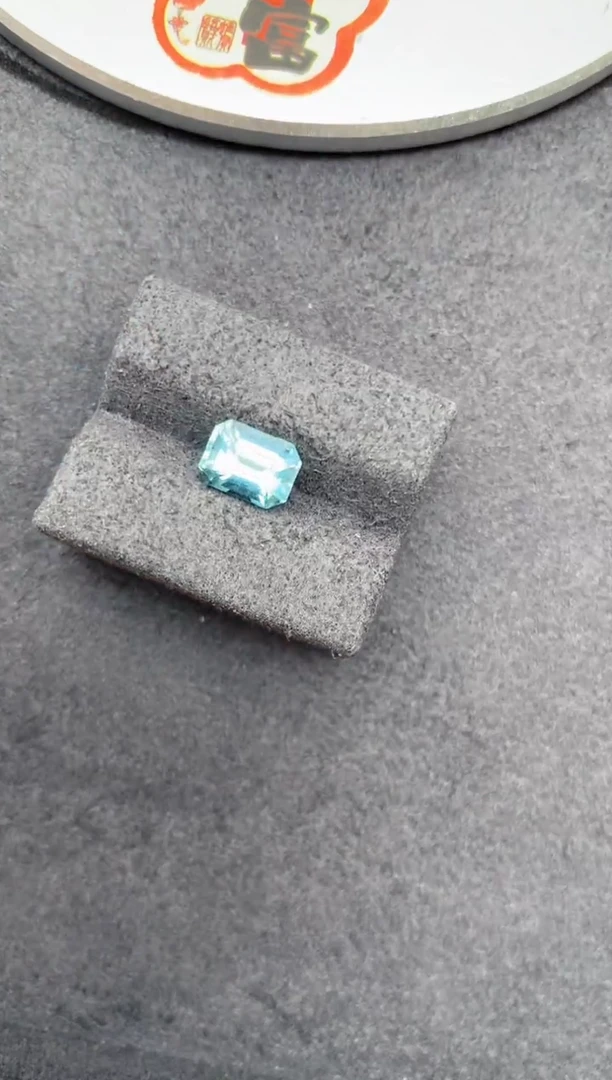 海蓝宝石裸石未镶嵌1.5ct海蓝宝  DE