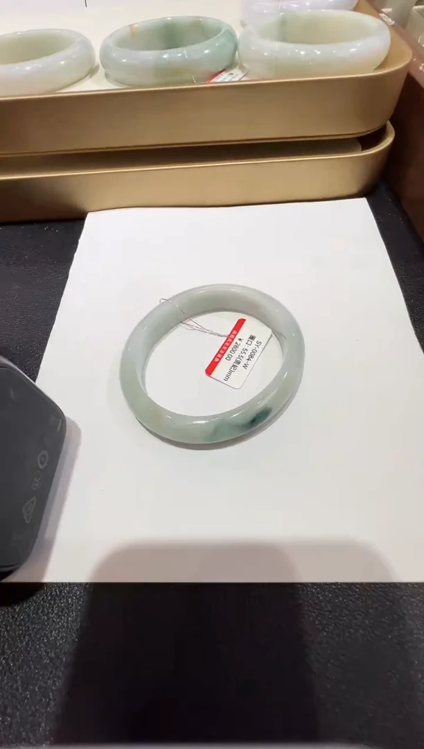 纯天然缅甸A货翡翠贵妃手镯55-56mm-84号