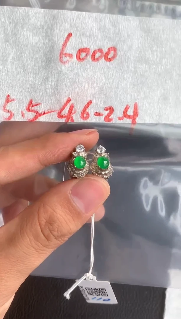 未镶嵌定制翡翠缅甸A货翡翠拍一发一