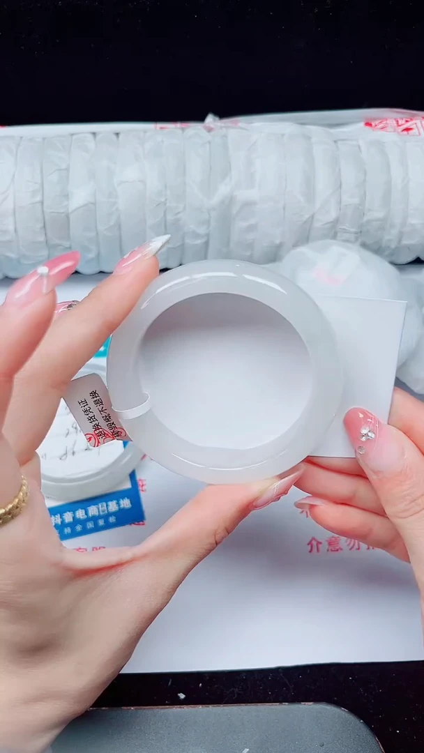 未镶嵌手镯石英质玉355-54/55