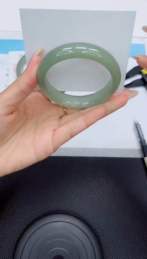 石英质玉手镯未镶嵌255-55.2