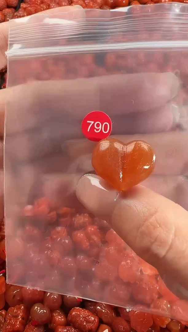 颈饰未镶嵌南红玛瑙1