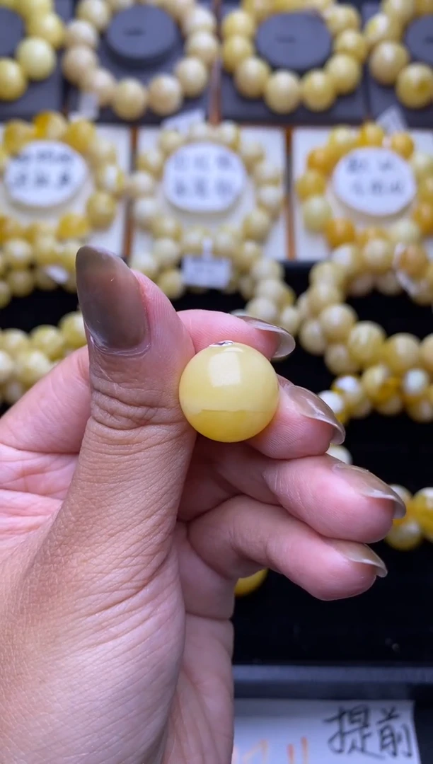 裸石琥珀未镶嵌大小姐珠宝81