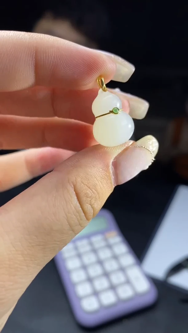 和田玉18K金镶嵌吊坠(不含链)多样性-吊坠-D9821