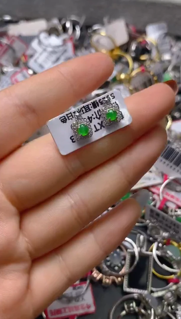 银S925镶嵌戒指翡翠百内无证书