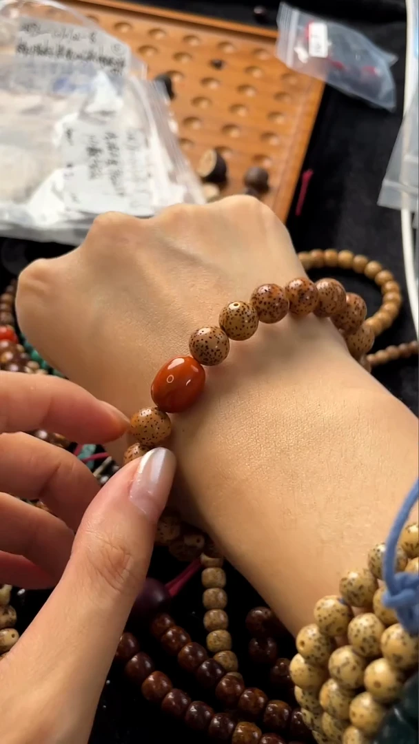 手串星月菩提精工级浅珀圆珠10串