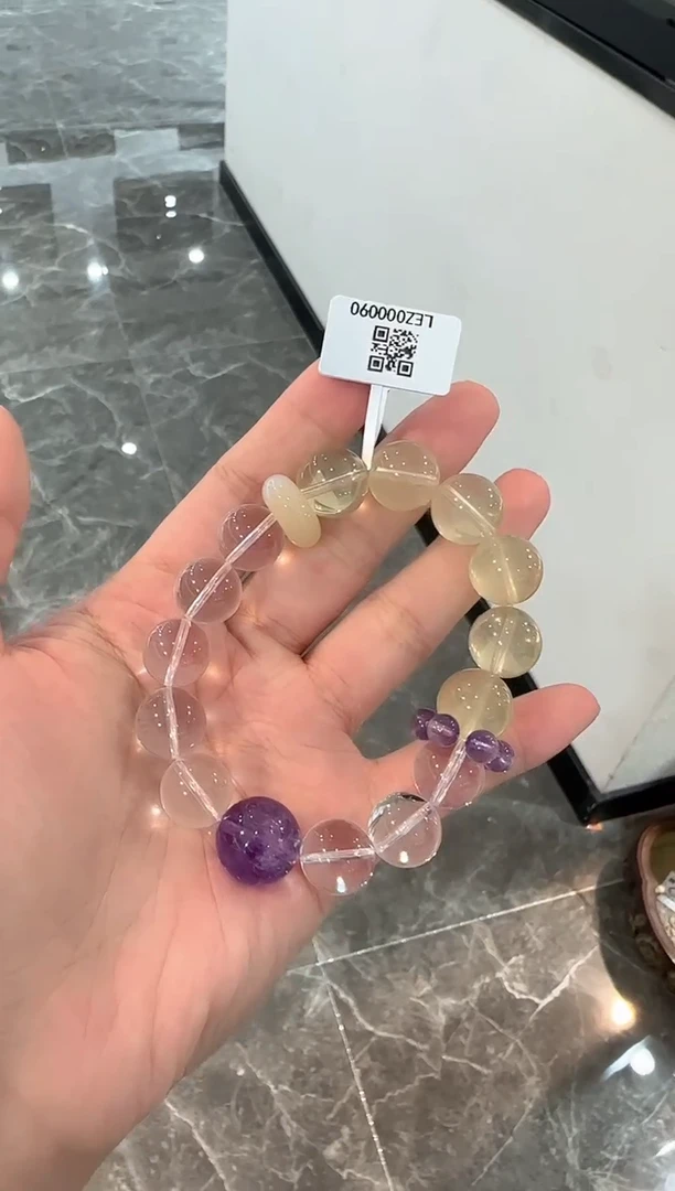 水晶手串未镶嵌手串