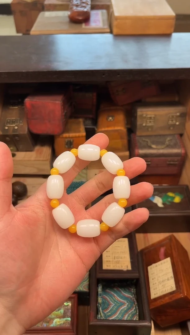 和田玉未镶嵌颈饰安哥精品精选链接c