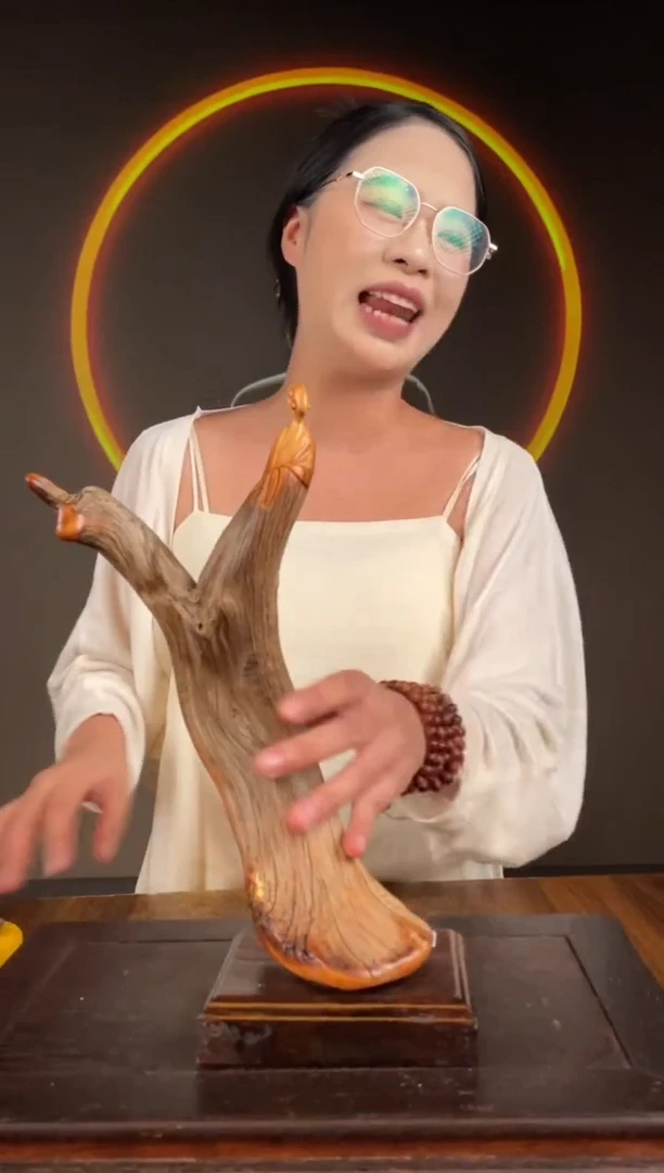 柏木（崖柏）手工摆件,先抢先得! 编号:128