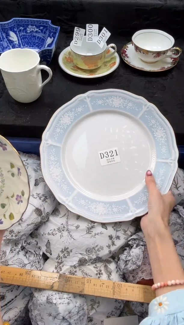 瓷片?****胖       D321