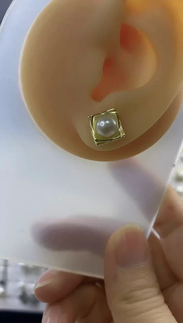 合金耳饰淡水珍珠80