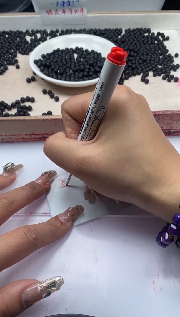 【闪购商品】蜜蜡颈饰未镶嵌w2389二代黑红*药珀*6mm*50颗