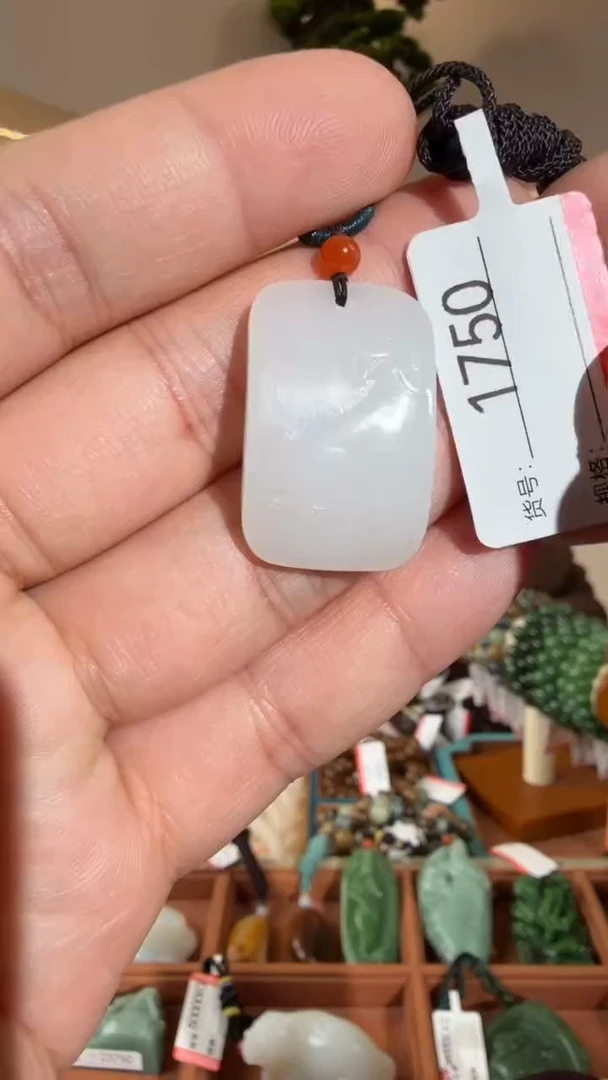 项链未镶嵌和田玉1