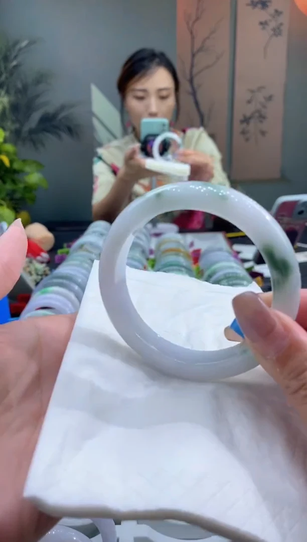 未镶嵌手镯翡翠000089629