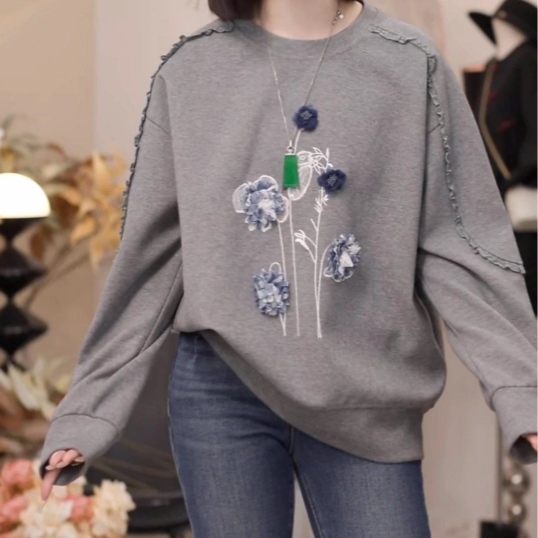 慵懒风立体花朵长袖卫衣女2025秋季新款休闲宽松显瘦百搭上衣潮