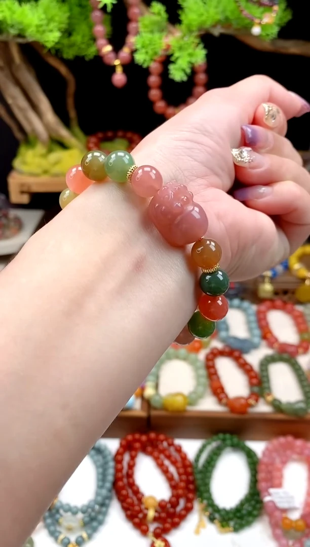 手饰玛瑙未镶嵌多宝貔貅