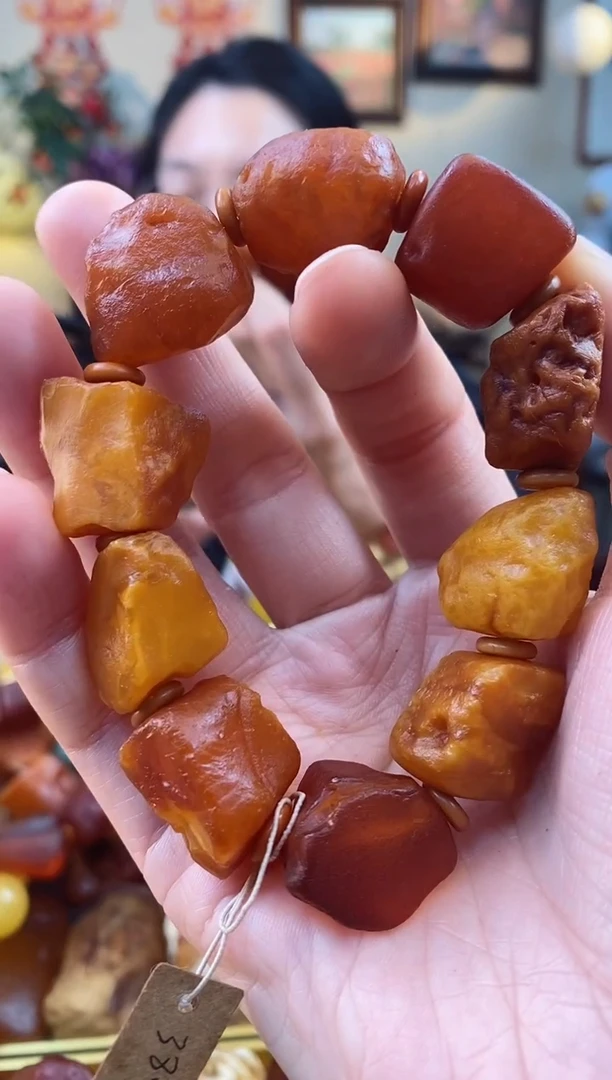【闪购商品】琥珀手串未镶嵌手串