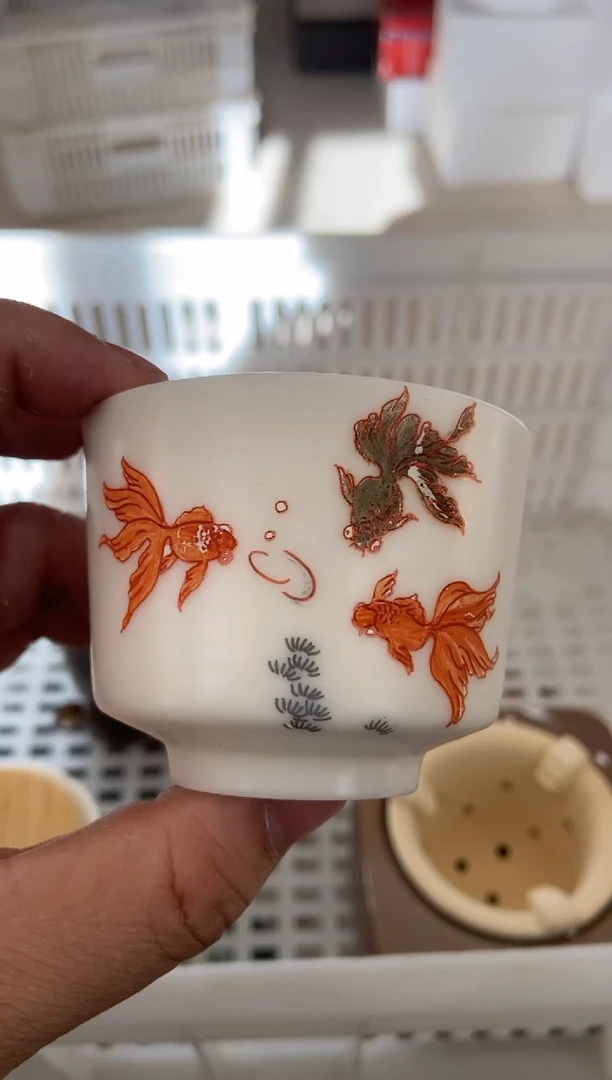 杯无运费险有瑕疵的摄影的产品有使用过的痕迹有点脏介意勿拍