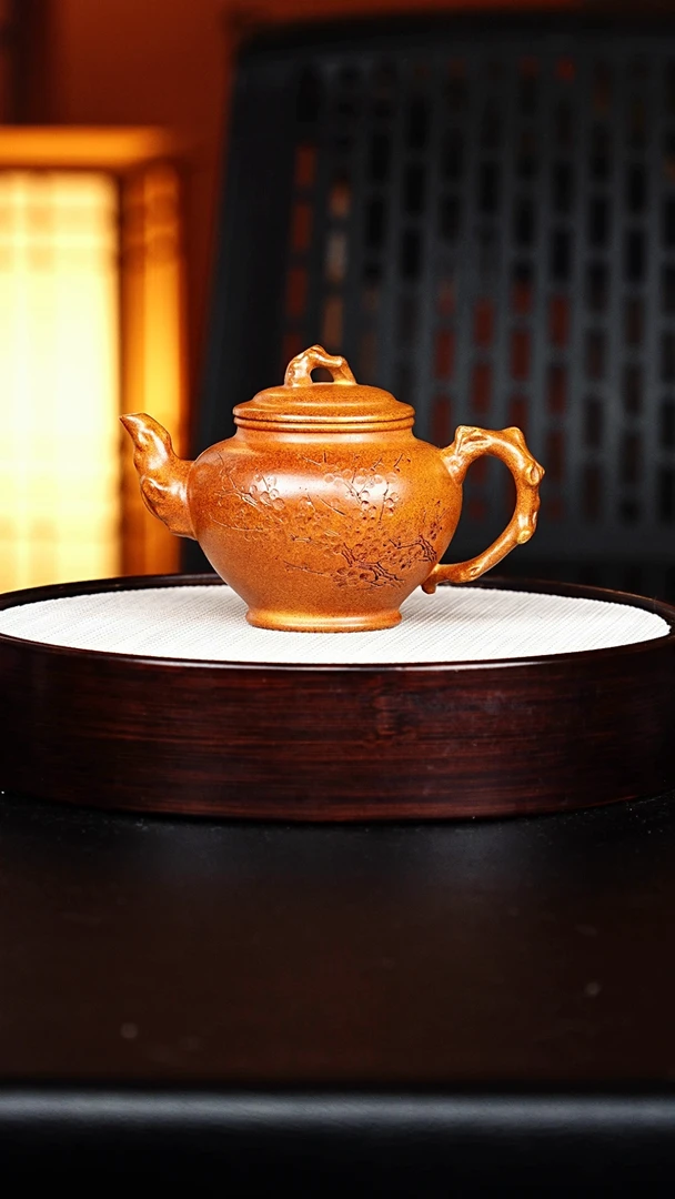 宜兴紫砂 梅报春 黄金段柴烧h379