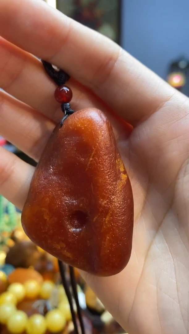 琥珀颈饰未镶嵌吊坠