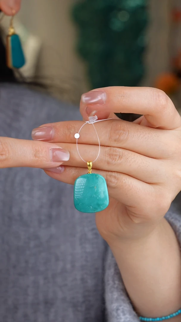 【闪购商品】绿松石吊坠(不含链)18K金镶嵌1