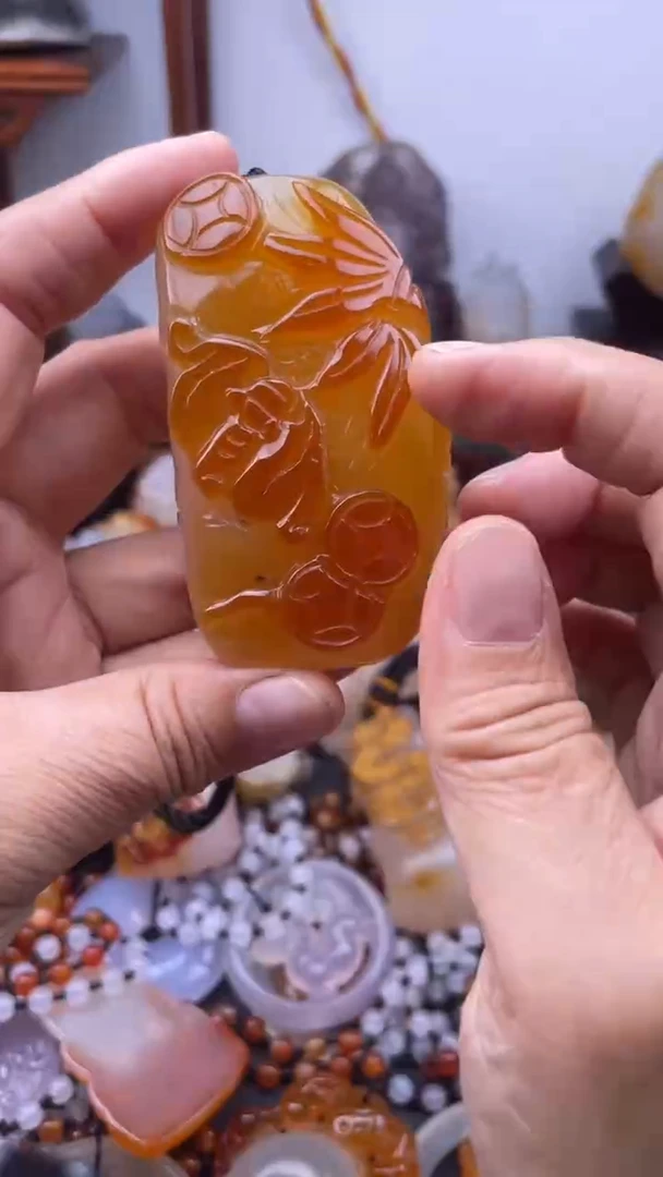 玛瑙/玉髓颈饰未镶嵌AA