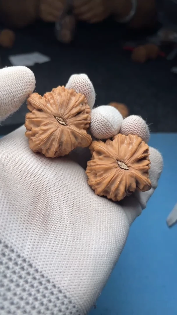 桃核把件a197  磨盘 39尺