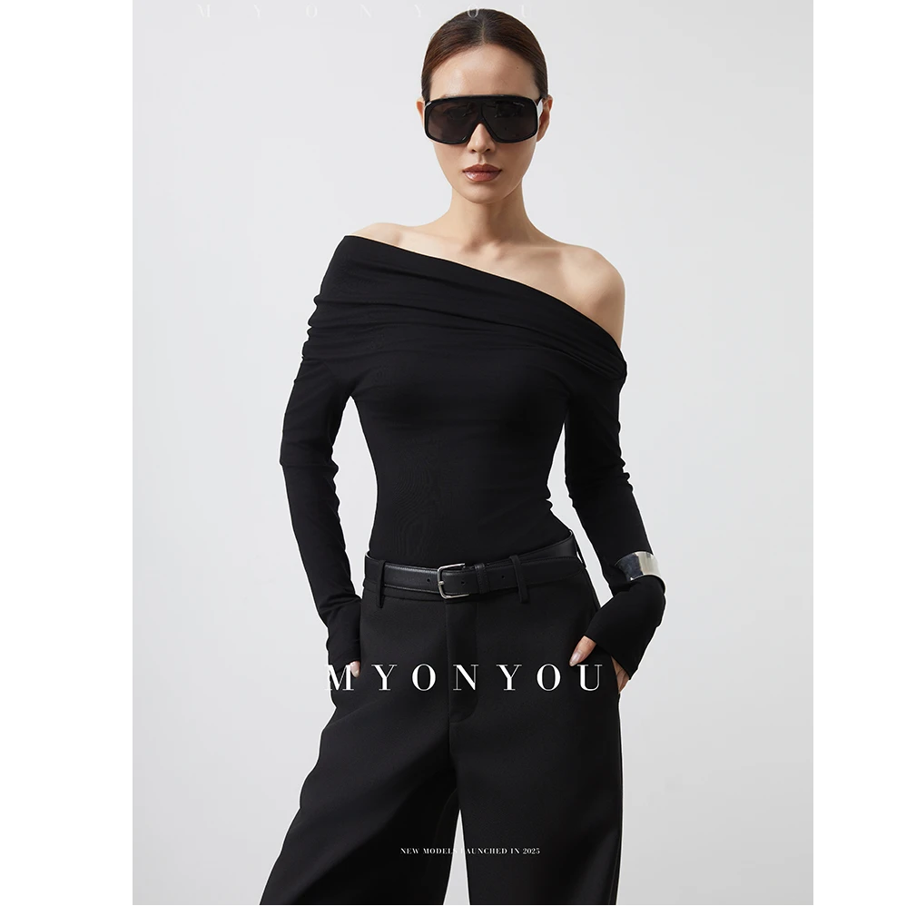 MYONYOU小众设计莱赛尔不规则斜肩设计感肩部扭结修身长袖上衣