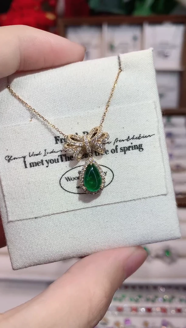 18K金镶嵌项链祖母绿1.3ct/天然宝石/七天无理由