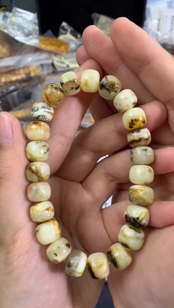 蜜蜡未镶嵌珠宝奇石1