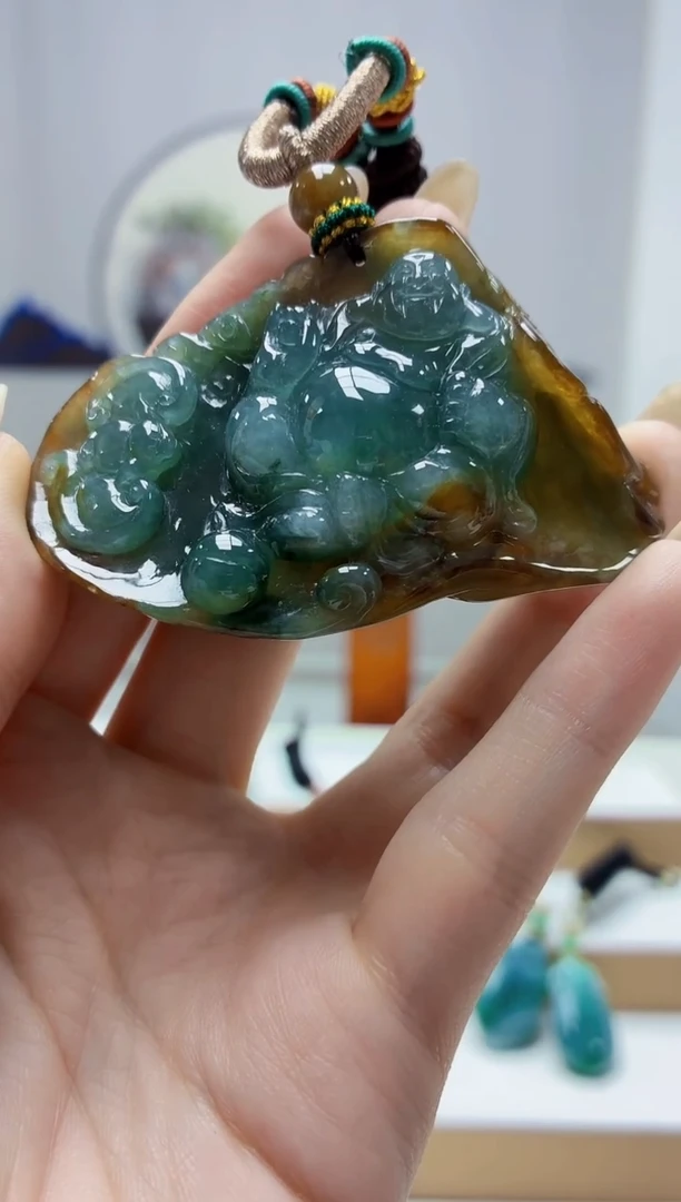 未镶嵌定制翡翠5028jw-毛货挂件108