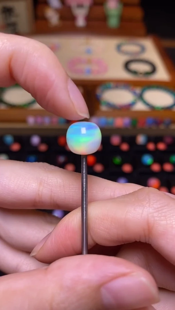 【闪购商品】树脂制品9*10mm人工欧泊老型9