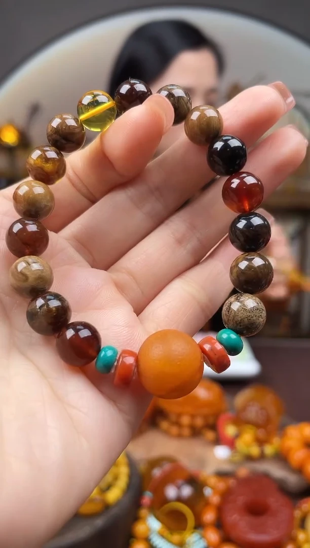 【闪购商品】琥珀裸石未镶嵌首饰 假1赔4 （多样性发货1件（微瑕