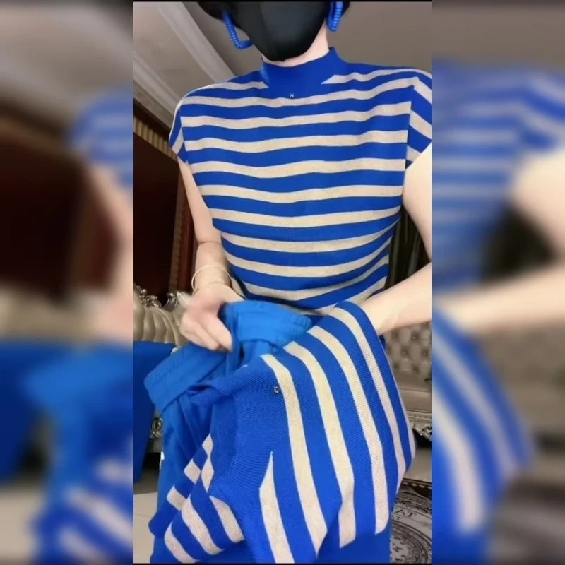 芊芊芙蓝色条纹短袖t恤女2025新款夏日多巴胺独特绝美修身小上衣